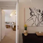 Vila Oro Oia